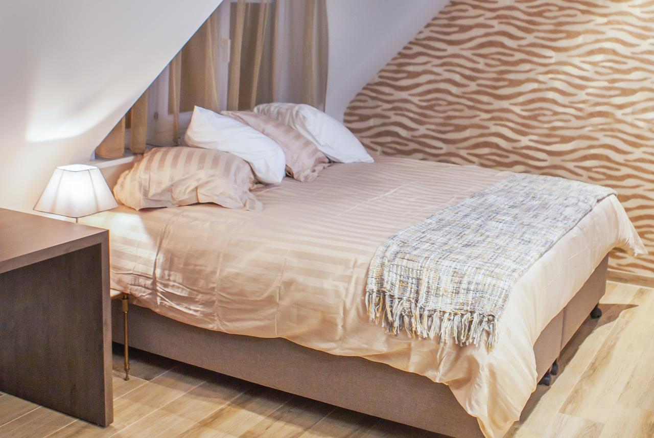 Bed and Breakfast Sable D'O -Vlak Aan De Zee- Mariakerke  Экстерьер фото